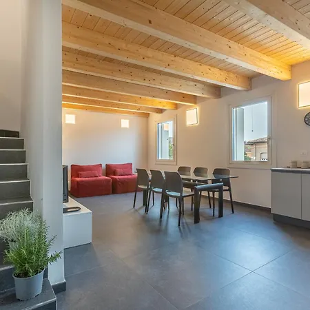 Guesthost - Le Agavi - X11 With Garage & Terrace * Ferrara