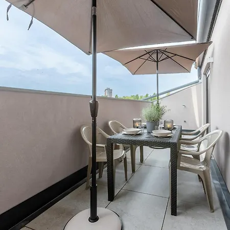 Guesthost - Le Agavi - X9 With Garage & Terrace