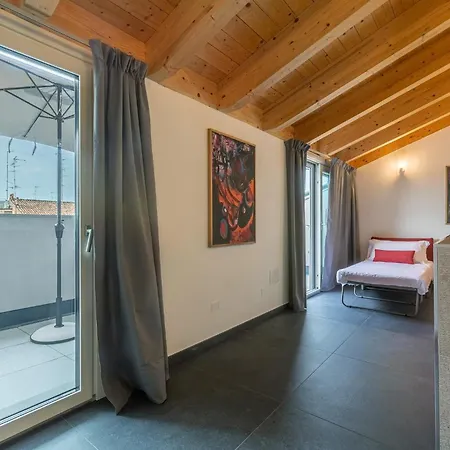 Guesthost - Le Agavi - X11 With Garage & Terrace *