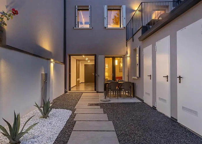 Guesthost - Le Agavi - X9 With Garage & Terrace Διαμέρισμα *