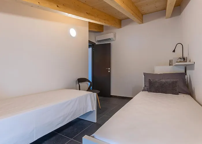 Guesthost - Le Agavi - X9 With Garage & Terrace