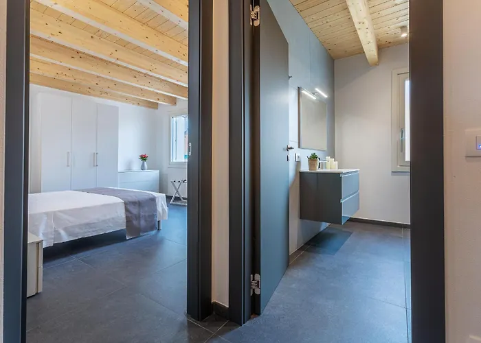 Διαμέρισμα Guesthost - Le Agavi - X9 With Garage & Terrace Φεράρα